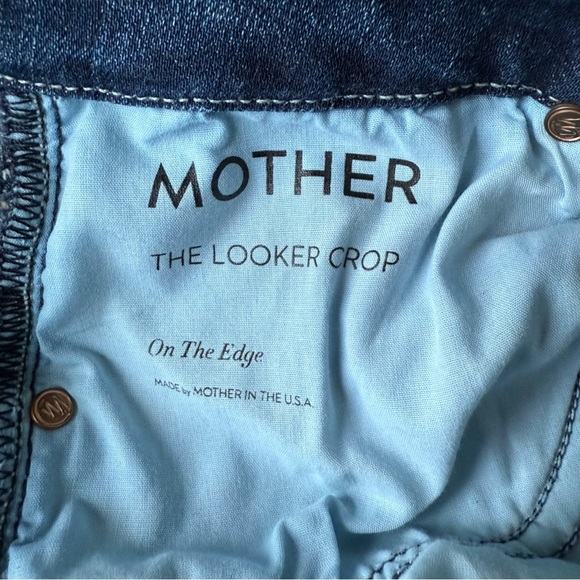 Mother The Looker Crop Jeans in On The Edge Dark Blue Wash in Size 27 - Picture 6 of 9